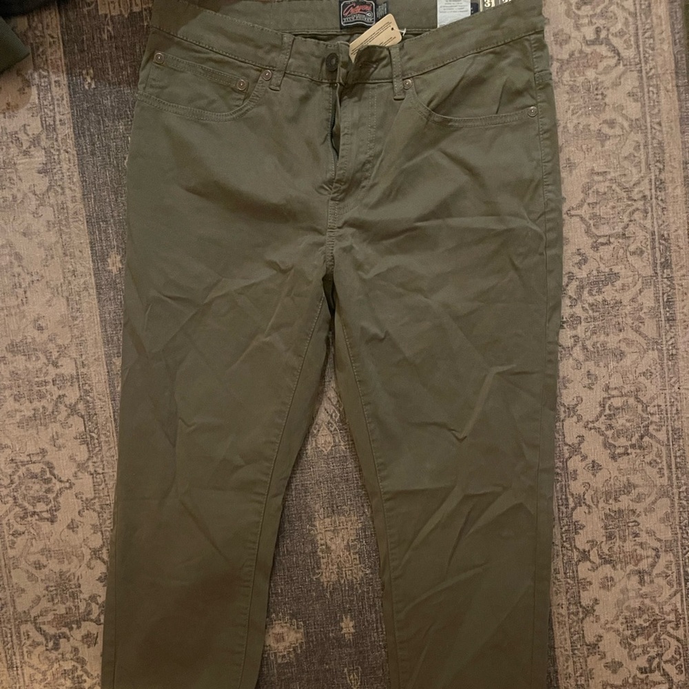 Grayers Green Chinos Versatile Style